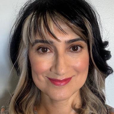 Photo of Mandana Nikpour