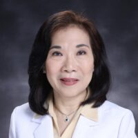 Photo of Julie Yu